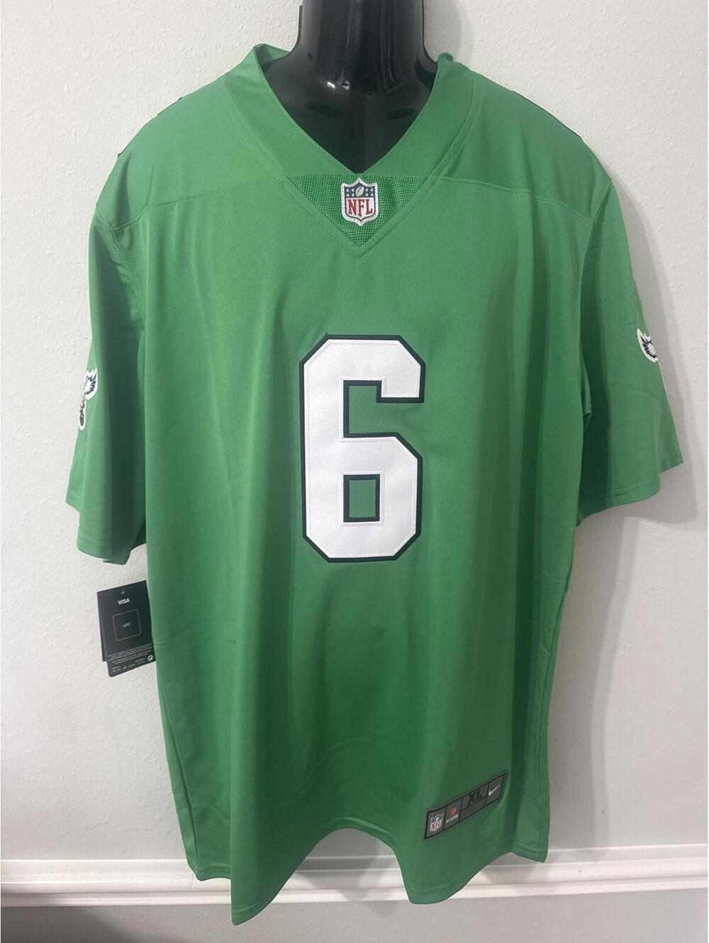 Philadelphia Eagles DeVonta Smith Jersey Size Men’s XL
